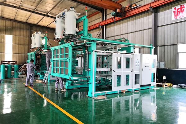 China Molding Machine